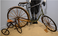 Elliott-bike.png Elliott-bike.png
