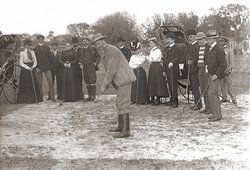 Golf-1.jpg Golf-1.jpg