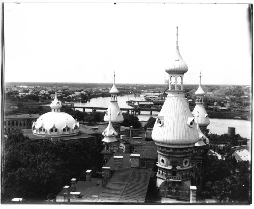 historic photo showing rooftop of Hotel